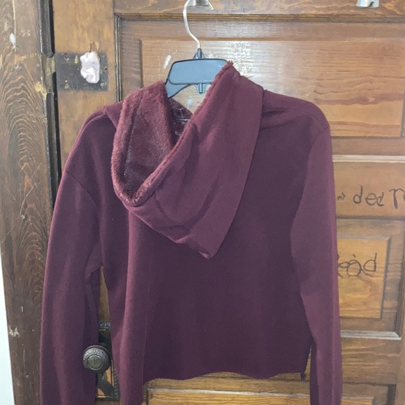 A Love crop top - Picture 1 of 4